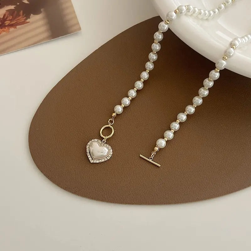 Graceful Heart Pearl Necklace