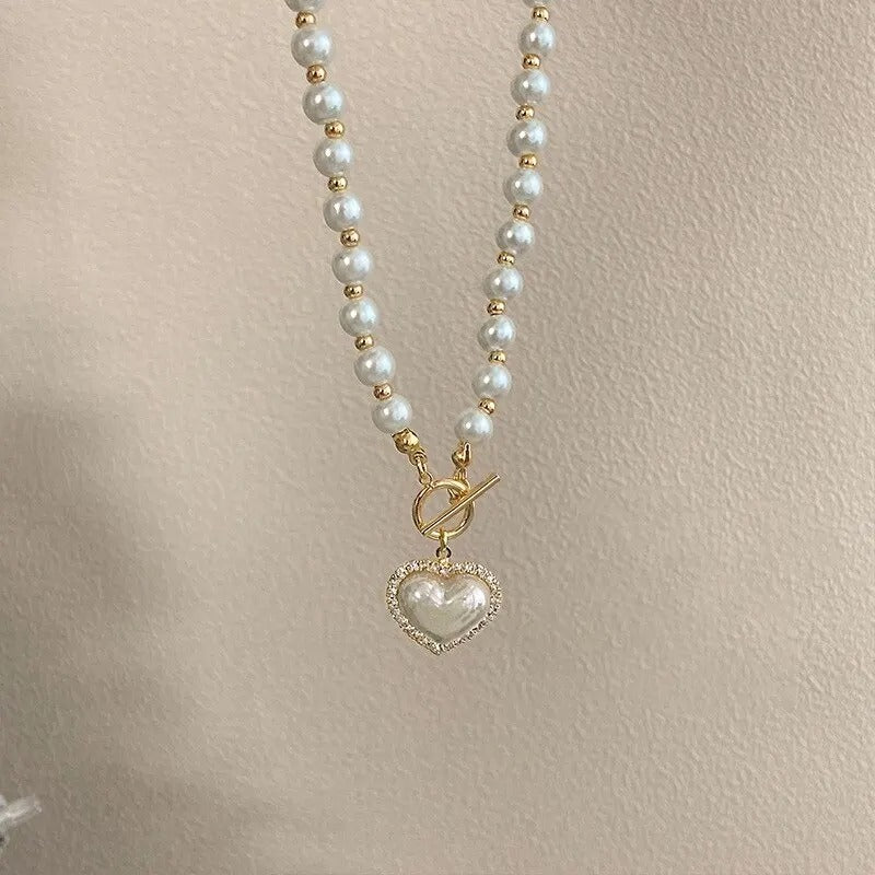 Graceful Heart Pearl Necklace